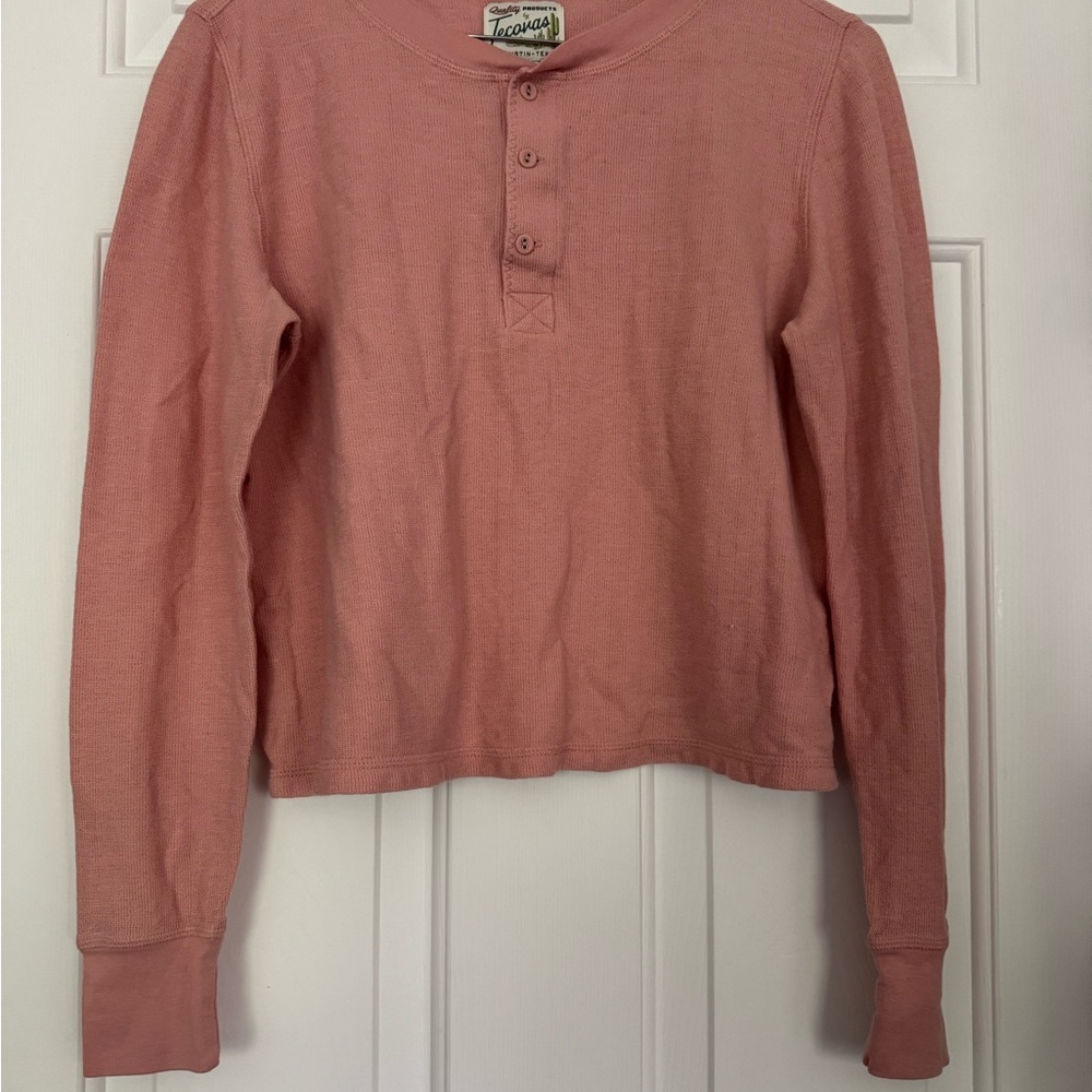 Tecovas Pink Long-Sleeve Henley Tee